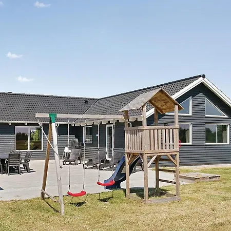 Prázdninový dům Lovely In Vaeggerlose With Sauna *